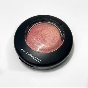 MAC Mineralize Blush | Petal Power